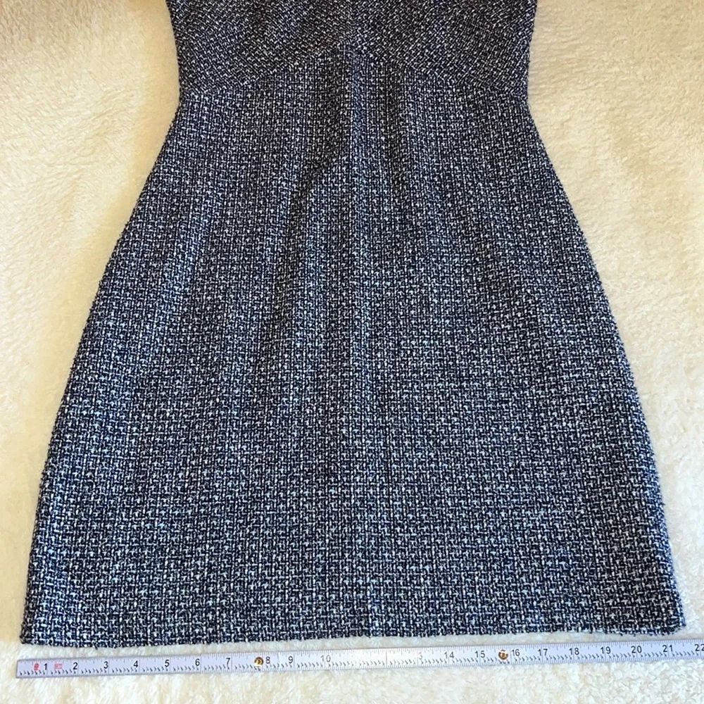 St. John‎ Tweed V-Neck A-Line Dress Black Blue Size 6 NWT